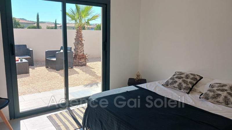 Villa - 102 m² - 4 pièces