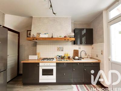 Maison de ville - 90 m² - 4 pièces