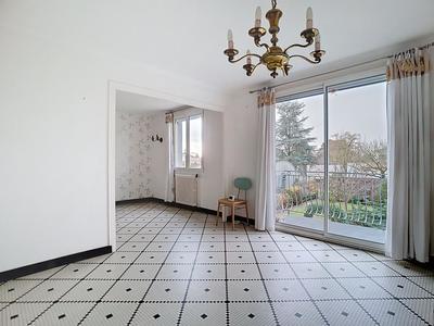 Maison - 107 m² - 4 pièces