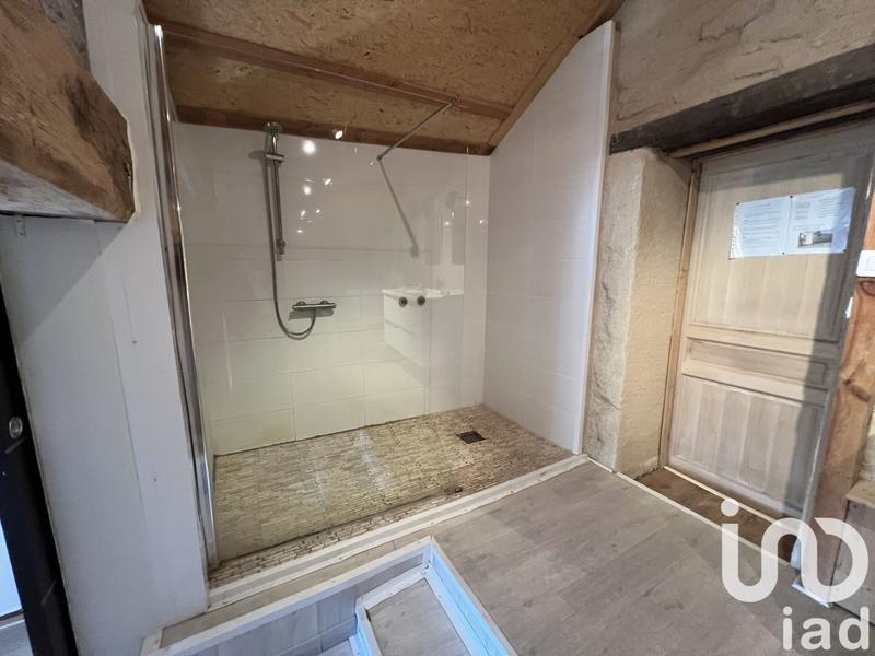 Maison - 220 m² - 5 pièces