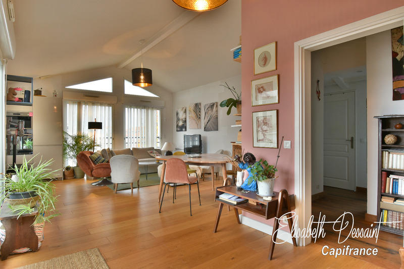 Appartement - 104 m² - 4 pièces