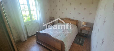 Maison - 143 m² - 7 pièces