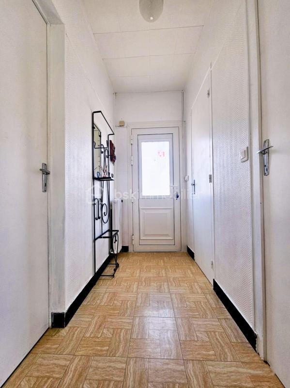 Maison traditionnelle - 70 m² - 4 pièces