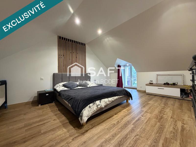 Maison - 180 m² - 5 pièces