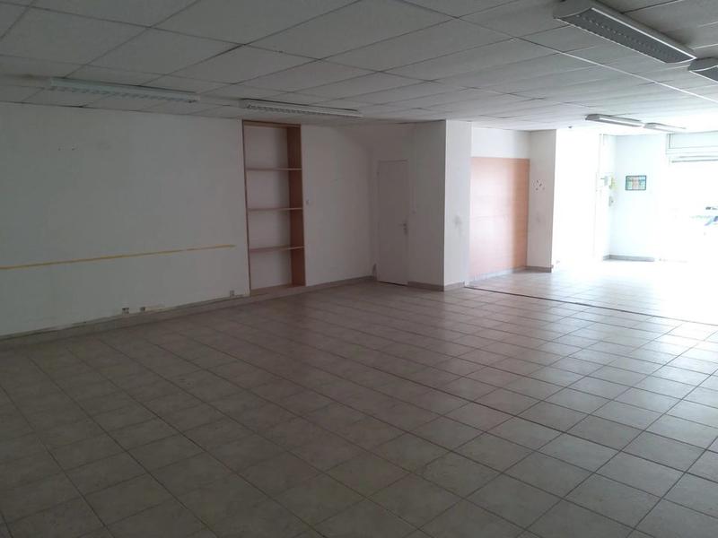 Local commercial - 85 m²