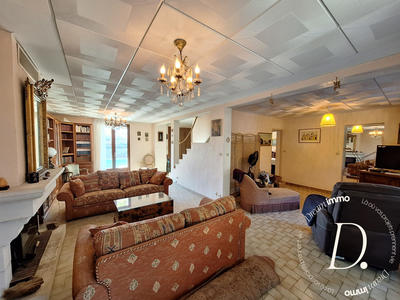 Villa - 163 m² - 6 pièces