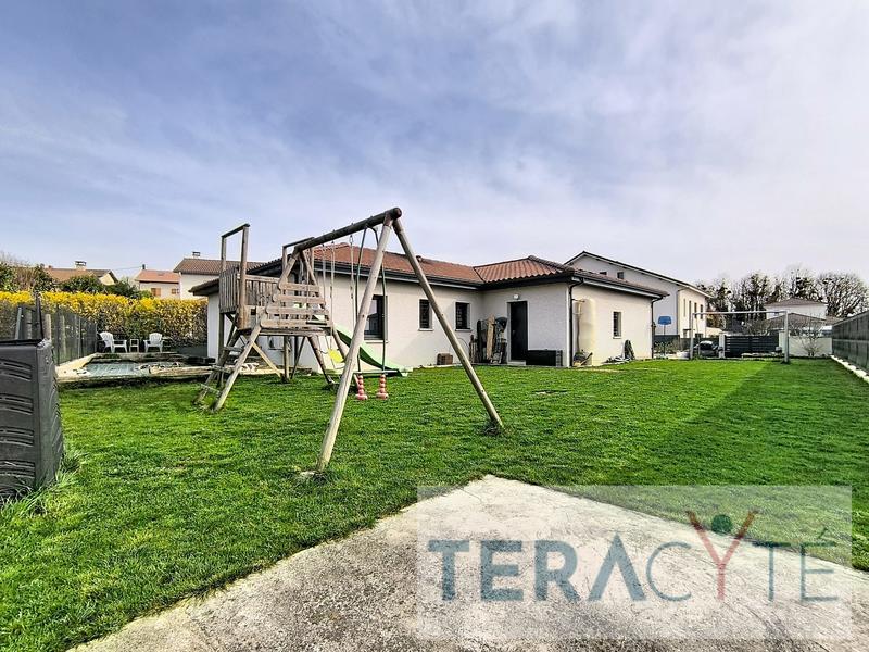 Maison - 105 m² - 4 pièces