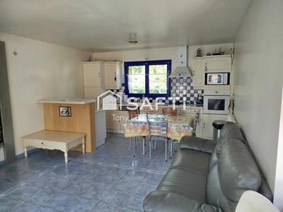 Maison - 151 m² - 7 pièces