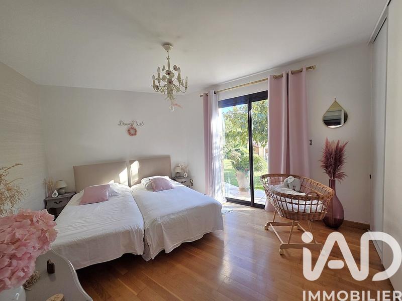 Maison - 176 m² - 6 pièces