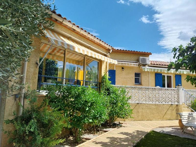 Villa - 142 m² - 6 pièces