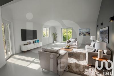 Maison - 166 m² - 5 pièces