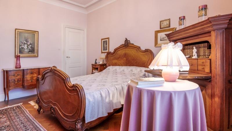 Maison bourgeoise - 295 m² - 9 pièces