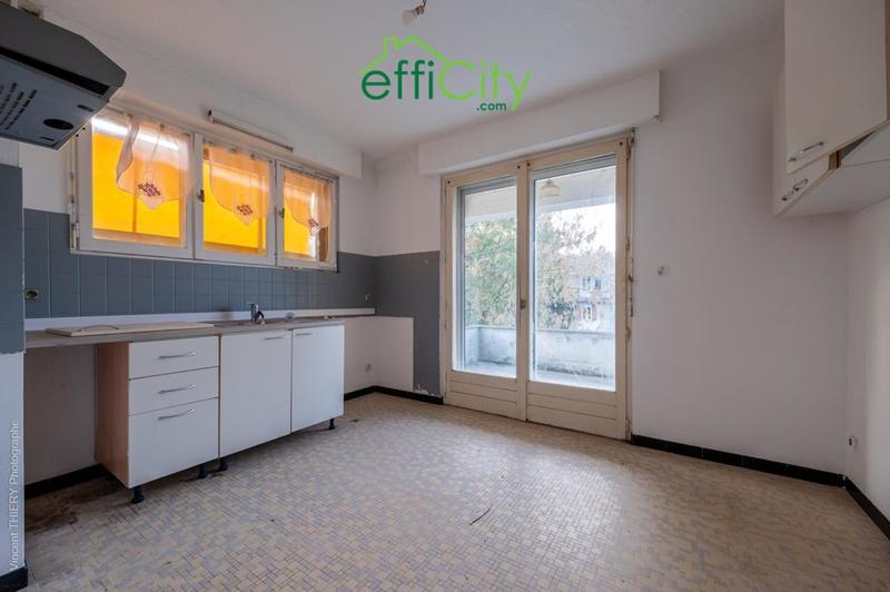 Maison - 195 m² - 5 pièces