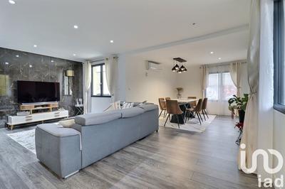 Maison - 96 m² - 5 pièces