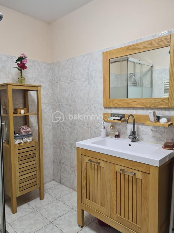 Appartement - 81 m² - 3 pièces