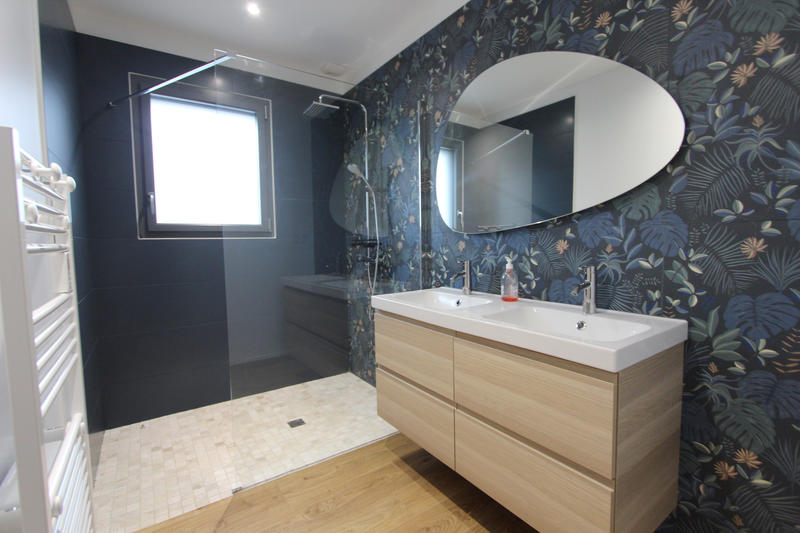 Maison - 121 m² - 6 pièces