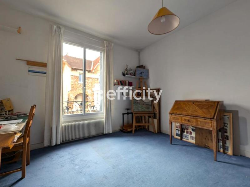 Maison - 175 m² - 7 pièces