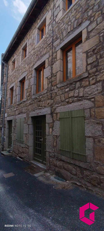 Maison - 139 m² - 5 pièces