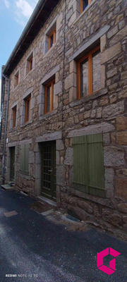 Maison - 139 m² - 5 pièces