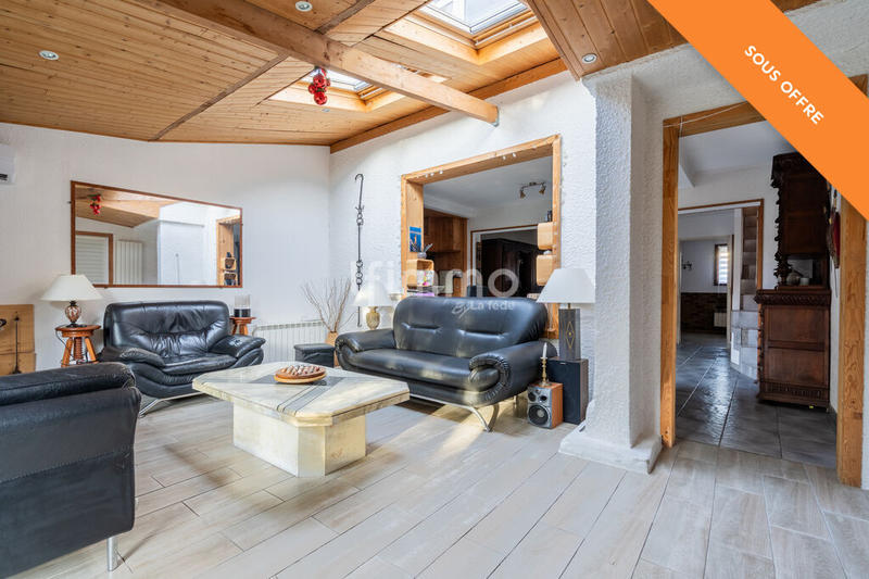 Maison - 143 m² - 6 pièces