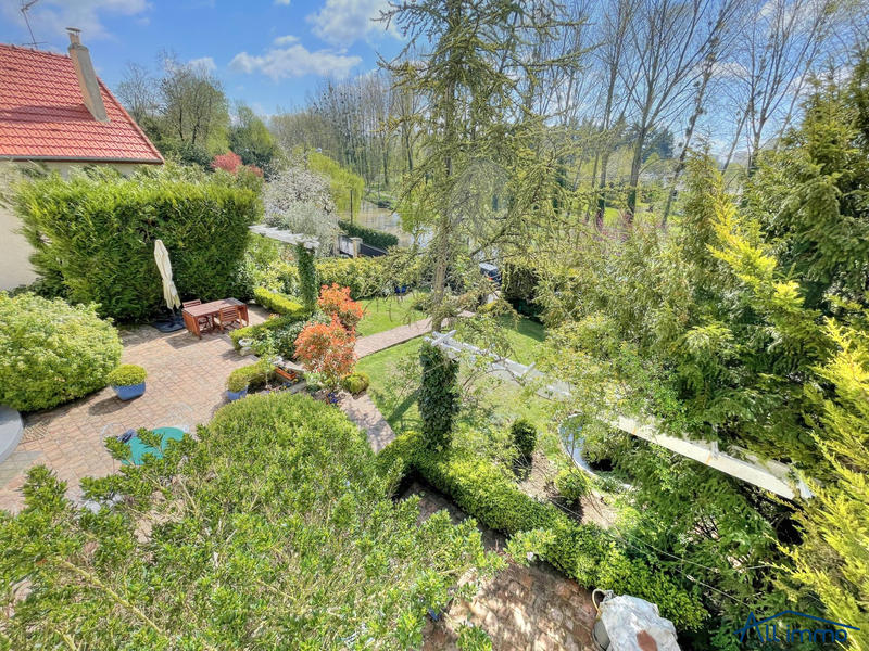 Maison ancienne - 197 m² - 8 pièces