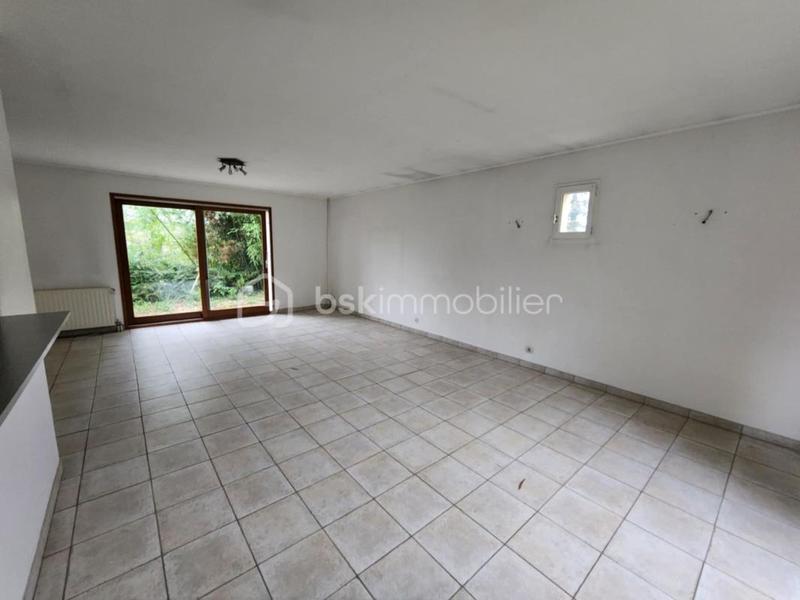 Maison traditionnelle - 98 m² - 4 pièces