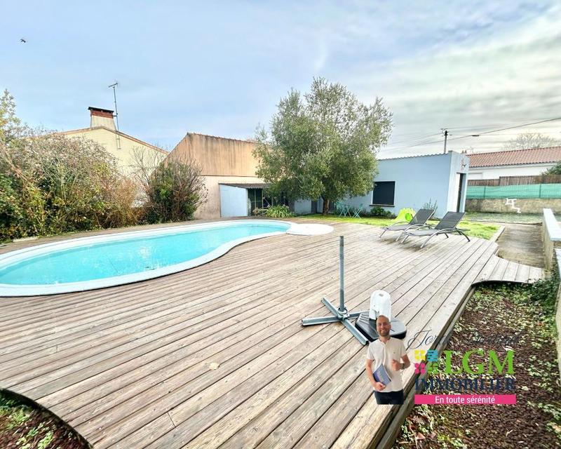 Maison - 157 m² - 6 pièces