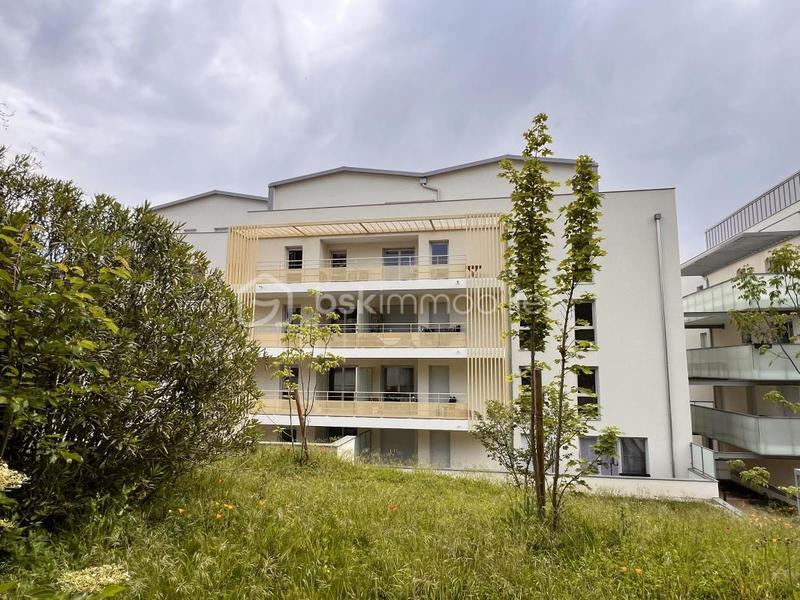 Appartement - 86 m² - 4 pièces