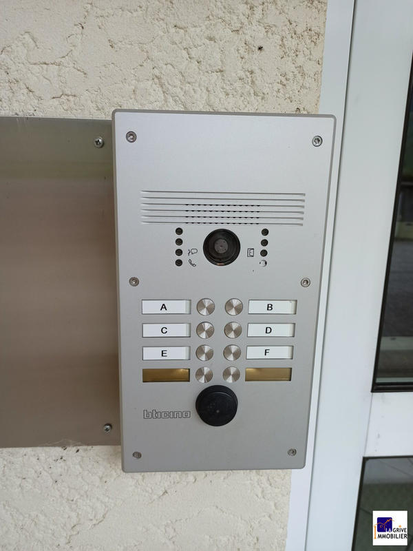 Appartement - 57 m² - 3 pièces