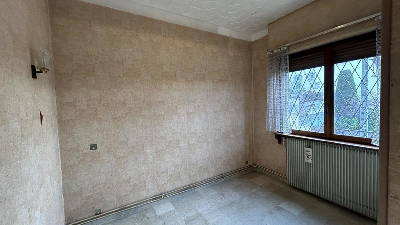 Appartement - 9 247 m² - 5 pièces