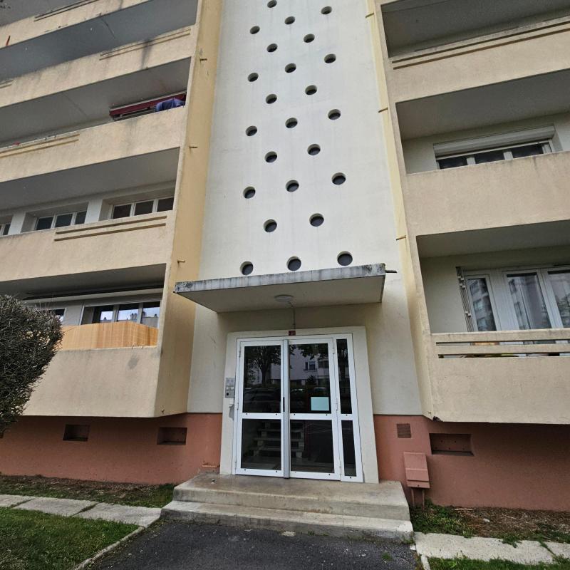 Appartement - 66 m² - 3 pièces