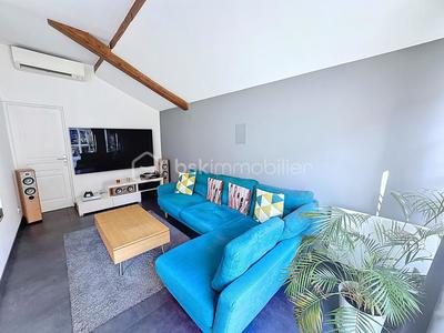 Maison traditionnelle - 100 m² - 5 pièces