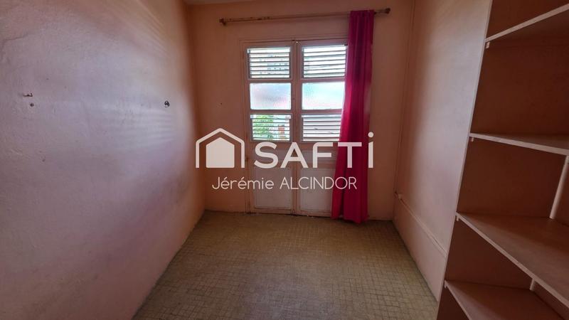 Maison - 100 m² - 6 pièces