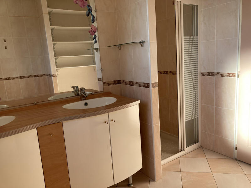 Maison - 100 m² - 6 pièces