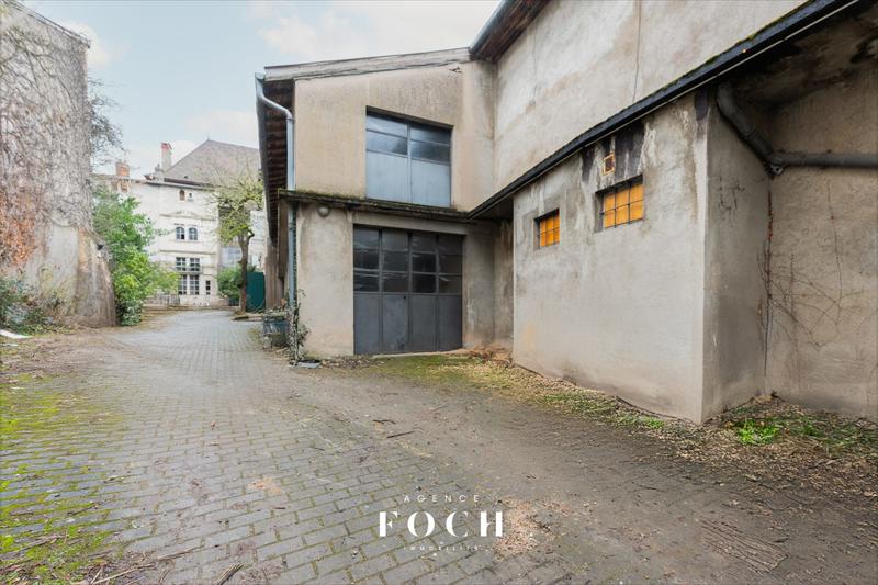 Appartement - 105 m² - 4 pièces