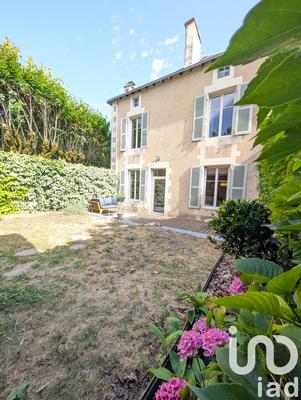 Maison de ville - 184 m² - 6 pièces