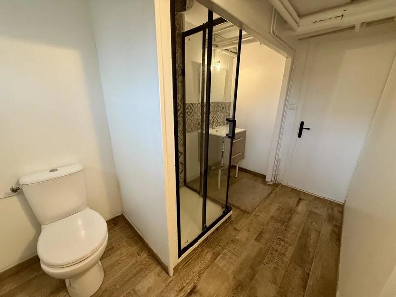 Maison - 265 m² - 12 pièces