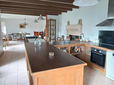 Propriété - 171 m² - 5 pièces