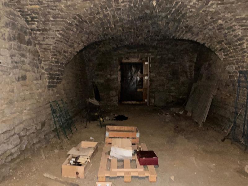 Maison - 280 m² - 9 pièces