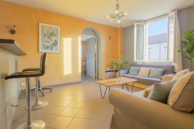 Appartement - 89 m² - 5 pièces