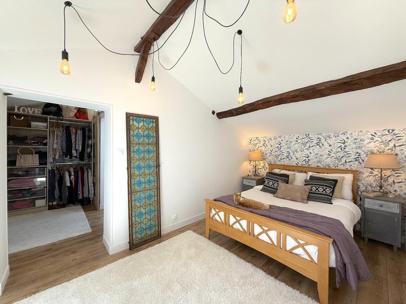 Maison - 161 m² - 6 pièces