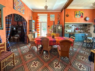 Maison - 143 m² - 5 pièces