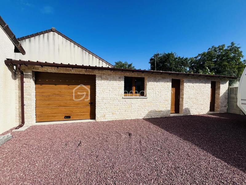 Demeure - 144 m² - 6 pièces