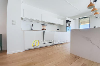 Appartement - 77 m² - 3 pièces