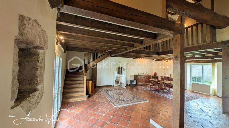 Maison ancienne - 198 m² - 7 pièces