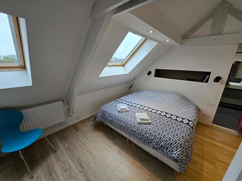 Maison de ville - 80 m² - 5 pièces