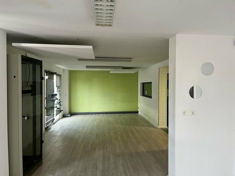 Local d'activité / Entrepôt - 450 m²