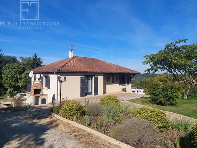 Maison - 168 m² - 7 pièces