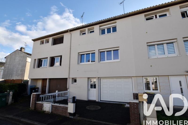 Maison - 100 m² - 5 pièces