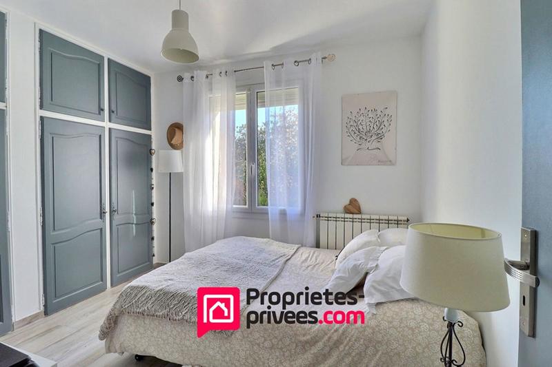 Villa - 222 m² - 10 pièces